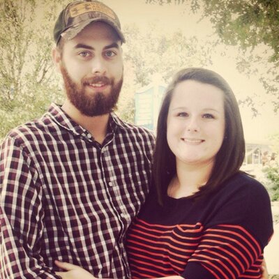 Profile Picture of Allie Repp (@allie_rebecca) on Twitter