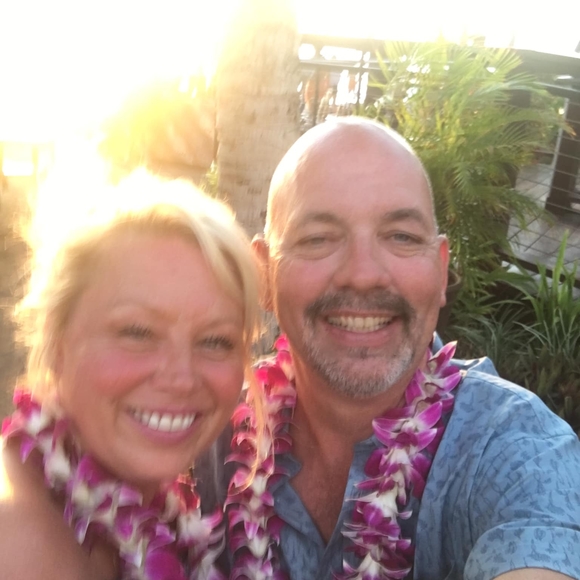 Profile Picture of Nancy Lo (@sissy9999) on Poshmark