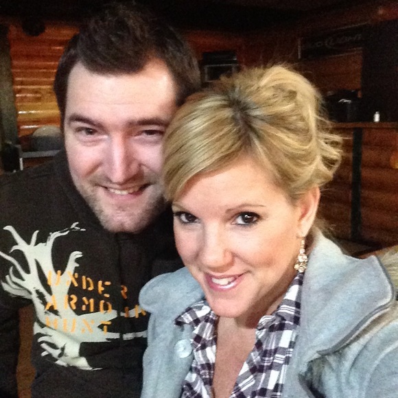 Profile Picture of Jen Vanfleteren (@jenvanfleteren) on Poshmark