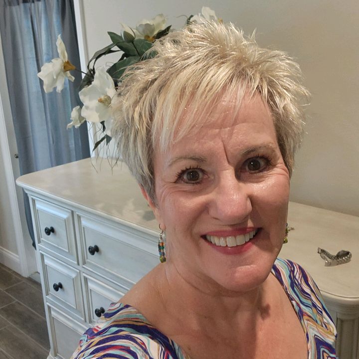 Profile Picture of Gay McLaughlin (@gaymclaughlin) on Tiktok