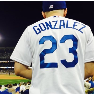 Profile Picture of Derek Flores (@Dwrek_21) on Twitter