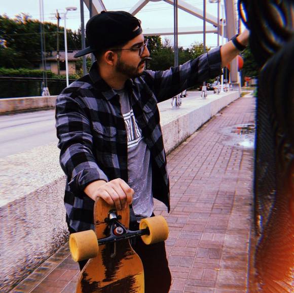 Profile Picture of Jerry Castro (@jerrycastro420) on Poshmark