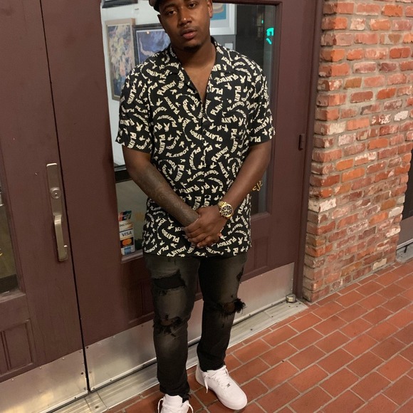 Profile Picture of Jerome Hunt (@jeromehuntinc) on Poshmark