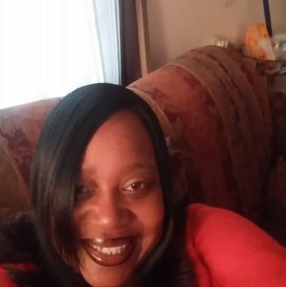 Profile Picture of Cynthia Keys (@cynthiakeys) on Poshmark