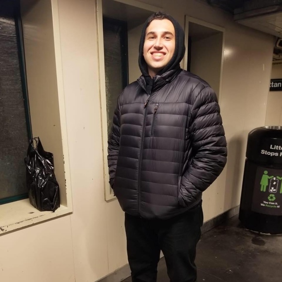 Profile Picture of Blake Micolta (@blake491) on Poshmark