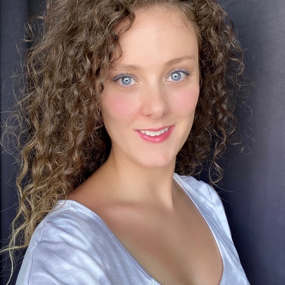 Profile Picture of Logan Robertson (@lrobertson2008) on Poshmark