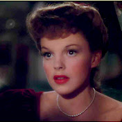 Profile Picture of Bethany Davies (@Vaudevillestar) on Youtube