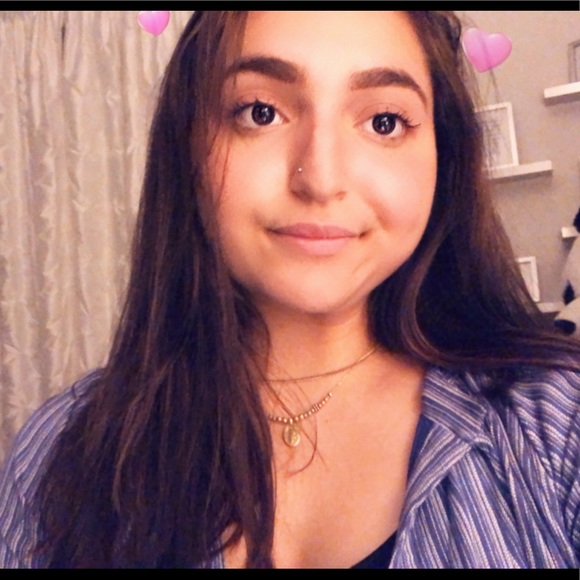 Profile Picture of Sophia Salerno (@paulblart) on Poshmark