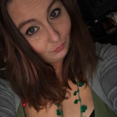 Profile Picture of AllyLaRoza (@roza_ally) on Twitter