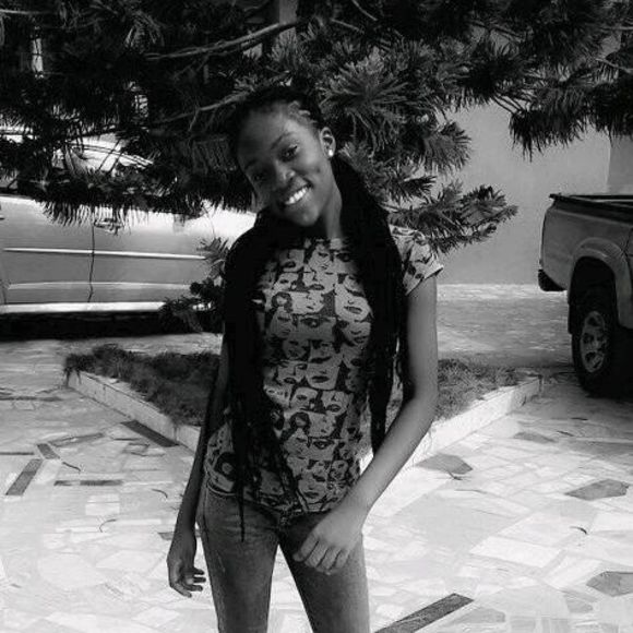 Profile Picture of Emmanuella Duruye (@eduruye) on Poshmark