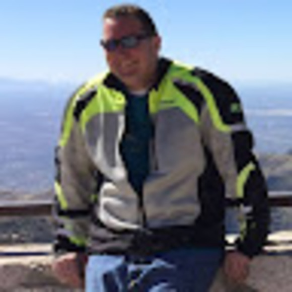 Profile Picture of Jerry Gilbert (@gilbertjw) on Poshmark