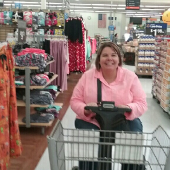 Profile Picture of Cathy Allen (@allen1959) on Poshmark