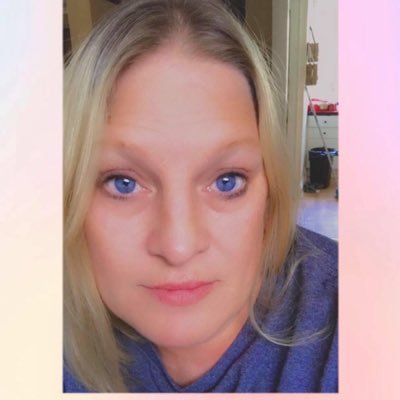 Profile Picture of Crystal Duncanon Twitter