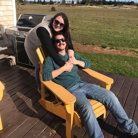 Profile Picture of Arielle Rechnitzer (@arechnitzer) on Poshmark