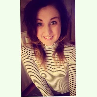 Profile Picture of Allison McGowan (@Allyballybee22) on Twitter