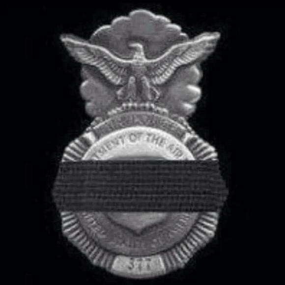 Profile Picture of Jeffery Wotton (@haloplayer13) on Poshmark