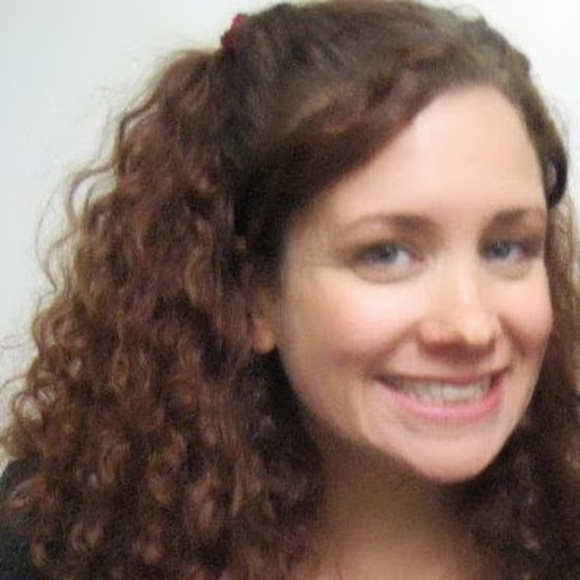 Profile Picture of Dannah Feinglass phirman (@dannah_f) on Poshmark