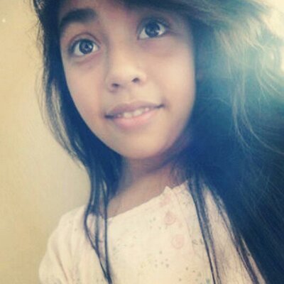 Profile Picture of Emely Escobar (@emely_escobar23) on Twitter