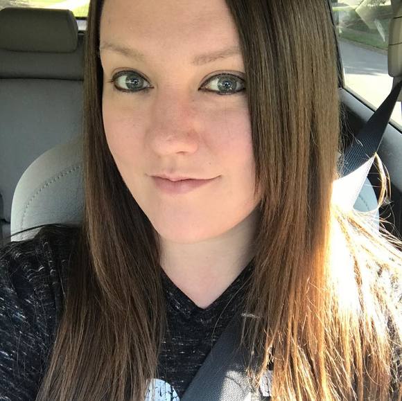 Profile Picture of Meghan Hyatt (@mhyatt13) on Poshmark