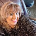 Profile Picture of Barbara Simon Coomer (@bestlifebarb) on Instagram