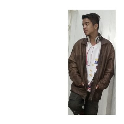 Profile Picture of Jeffrey Dee (@jeffreydaco123) on Twitter