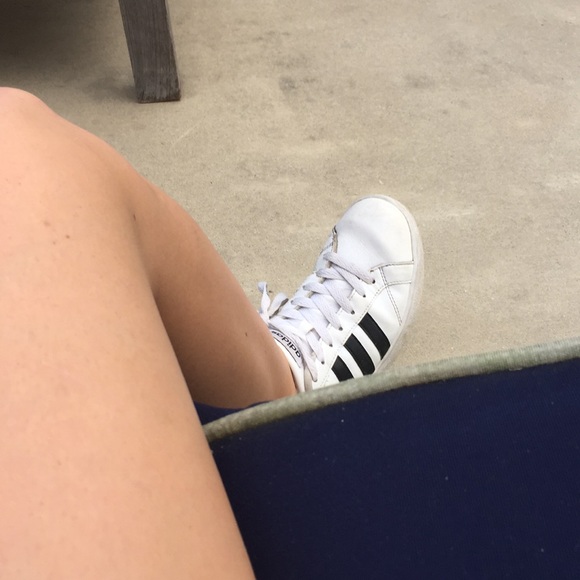 Claire Howland - Poshmark Profile Picture of Claire Howland (@00015268) on Poshmark