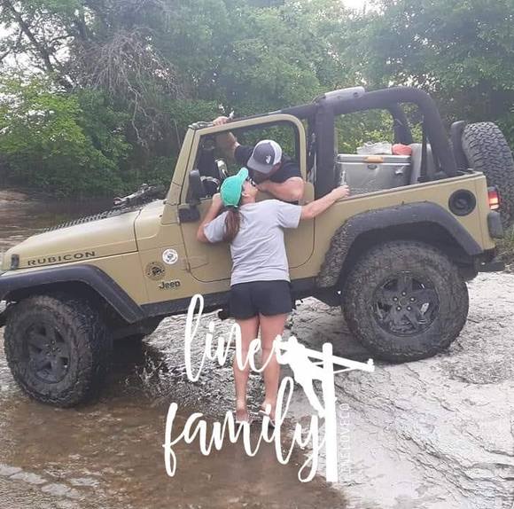 Profile Picture of Cheree Howell (@chereehowell) on Poshmark