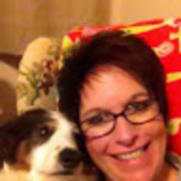 Profile Picture of Ray Beattie (@rbeattie32) on Poshmark