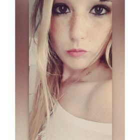 Profile Picture of Savannah Parker (@antonio46123) on Pinterest