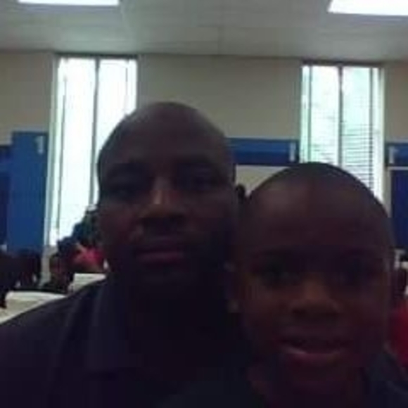 Profile Picture of Bobby Owens (@bobbyjoe0825) on Poshmark