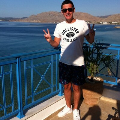 Profile Picture of Jake Letcher (@jakeletcherrrr) on Twitter