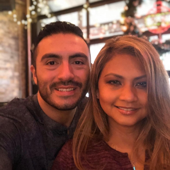 Profile Picture of Ricardo Zamarron (@rickzmn) on Poshmark