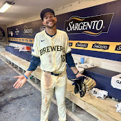 Profile Picture of Blake Perkins #1 Enthusiast  (@Bperkmvp) on Youtube