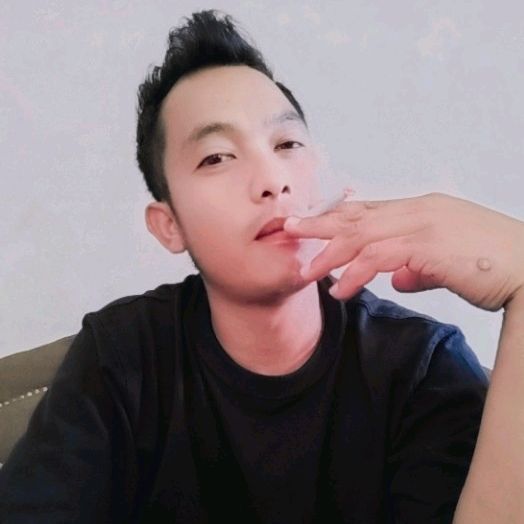 Profile Picture of David FiLa (@davidfilao) on Tiktok