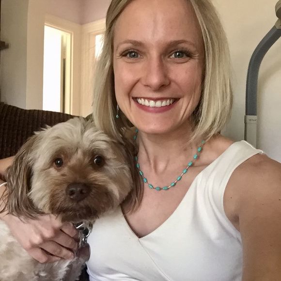 Profile Picture of Kim Meyer (@kimmeyer796) on Poshmark