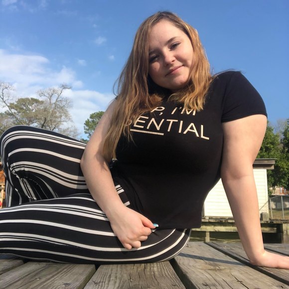 Profile Picture of Montanna Przyborski (@tannapz) on Poshmark
