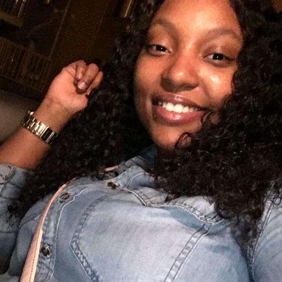 Profile Picture of Latasha Ware (@lware5708) on Poshmark