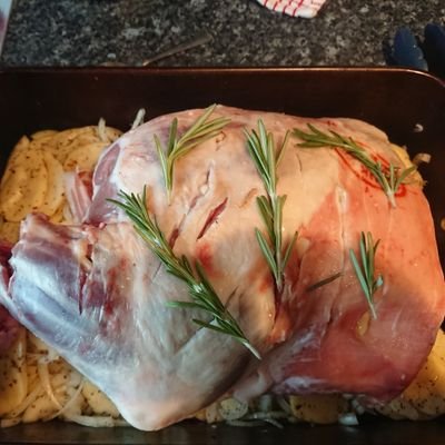 Profile Picture of Simon Dyer (@man_dyer) on Twitter