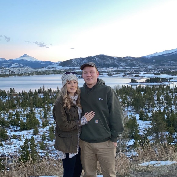 Profile Picture of John Britton (@johnfloyd242) on Poshmark