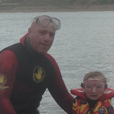 Profile Picture of Michael Huxley (@MichaelHuxley3) on Twitter