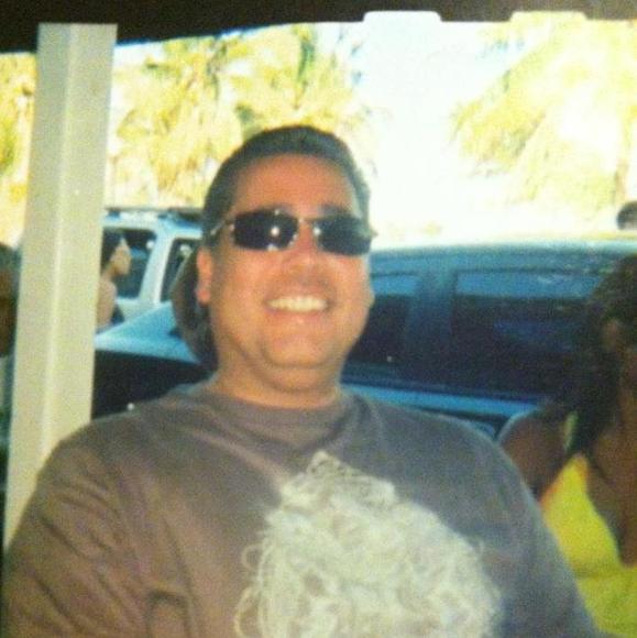 Profile Picture of Demitrius Diaz (@diazdiaznyc) on Poshmark