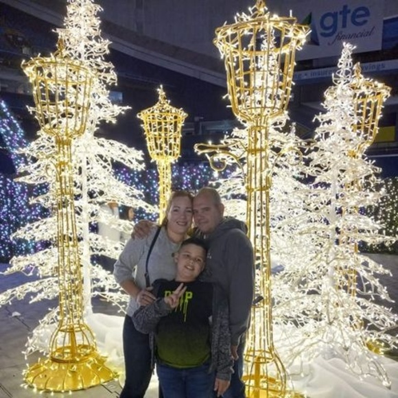 Profile Picture of Arianna Prats croffet (@ariannaprats426) on Poshmark