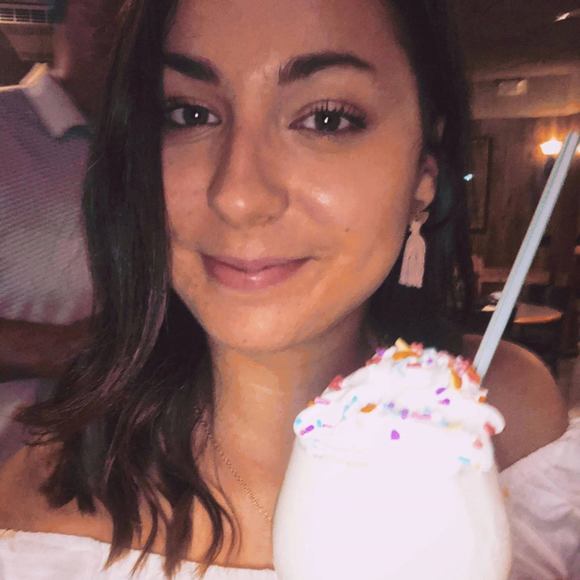 Profile Picture of Jessica Bennane (@firefliesflash) on Poshmark