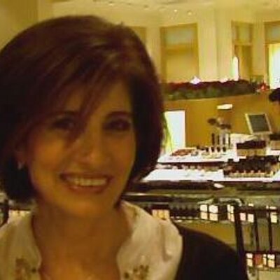 Profile Picture of Terri Beida (@hairandskin) on Twitter