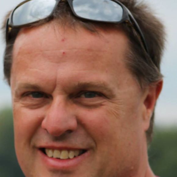 Profile Picture of David Kammerer (@davekay100) on Poshmark