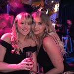 Profile Picture of Vicky Warren (@vickyiwarren) on Instagram