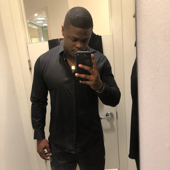 Profile Picture of Darryl Waters (@diezal19) on Poshmark