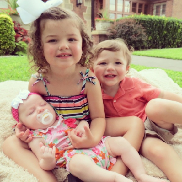 Alyssa Keck - Poshmark Profile Picture of Alyssa Keck (@alyssakeck) on Poshmark