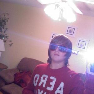 Profile Picture of Aaron Parrish (@apassult123) on Myspace