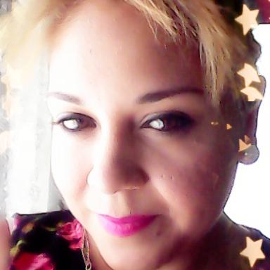 Profile Picture of Aurora Renero Padron (@aurorarp88) on Twitter